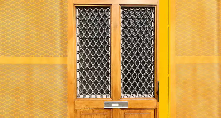 Wire Mesh Door Repair in Winter Haven, FL