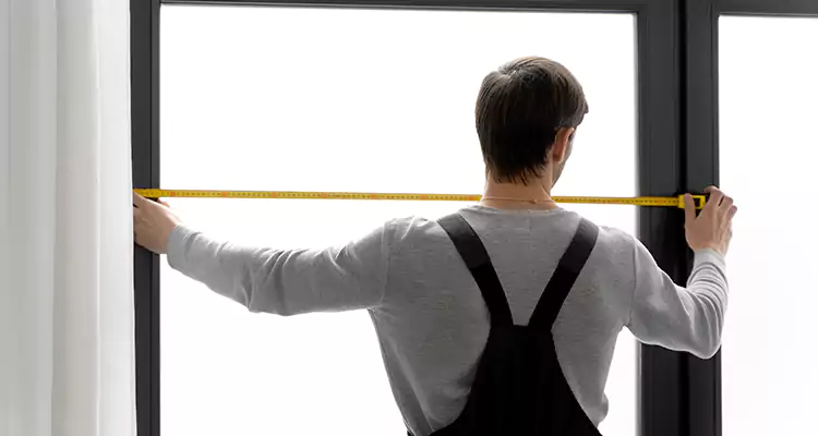 Retractable Deck Screens Repair in Winter Haven, FL