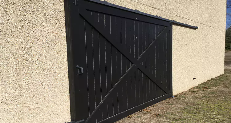 Sliding Barn Door Stuck Maintenance in Winter Haven, FL